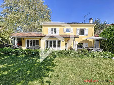 vente maison 5 pièces 87 m² nanterre (92000)