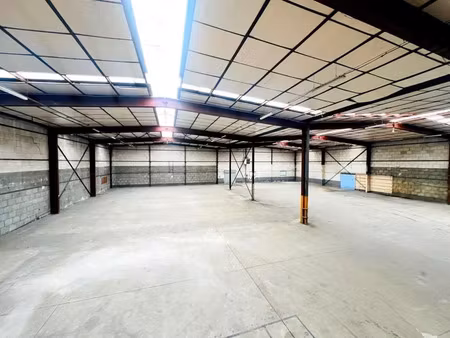 a louer - bâtiment indépendant mixte - proximité gare