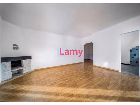 vente appartement 4 pièces 79 m² digne-les-bains (04000)