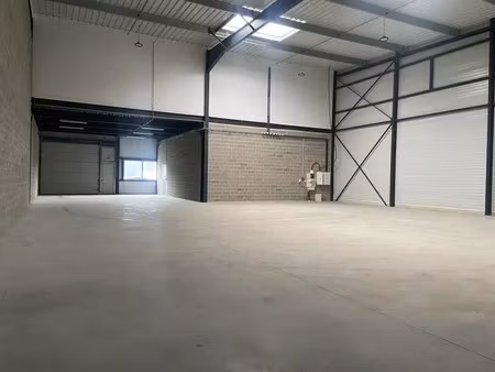 a louer - local d'activité 310 m²