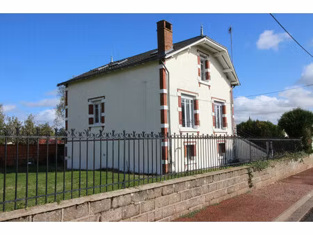 maison à vendre à poulaines (36210) - indre