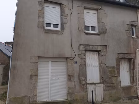 centre-ville de ploermel : immeuble de rapport avec travaux