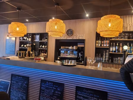 vente locaux professionnels 102 m² à la terrasse (38660)  174 720 €