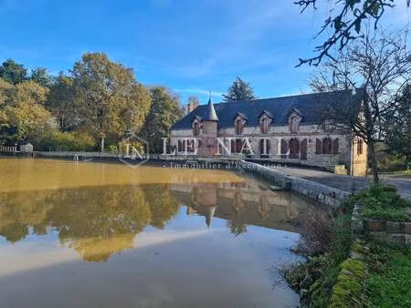 terrain à vendre à craon : 550 000 € | 200000m²