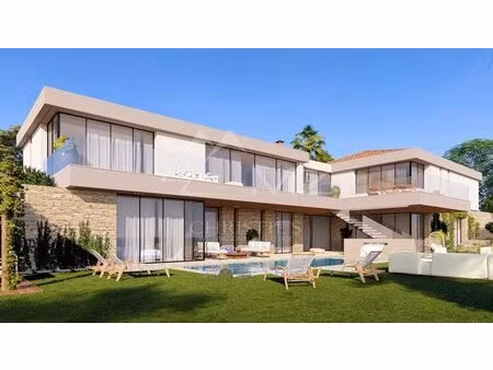 terrain constructible à proximité de la plage - mzism157