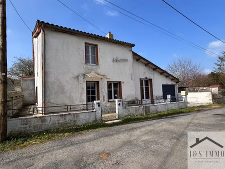 vente maison 4 pièces 87 m² à chasseneuil-sur-bonnieure (16260)  132 500 €