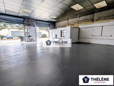 location local commercial lunel 34400 - - surface privée