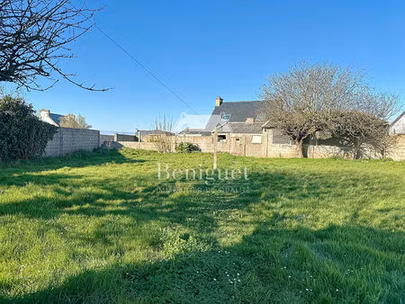 terrain constructible de 612m2