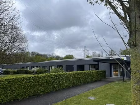 bien professionnel à louer à sint-andries € 520 (l4u5f) | zimmo