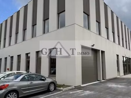 a vendre 1971 m² une cellule d'activite neuf a tremblay en france