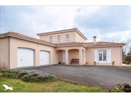 vente maison 8 pièces 182 m² à viella (32400)  337 600 €