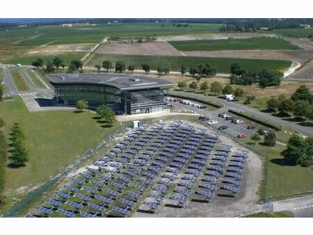 location local commercial