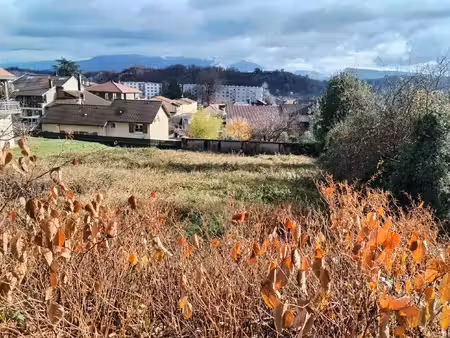 exclusivité : terrain 800m2 à bâtir commune de renage 38140