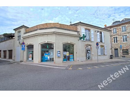 agen centre - local commercial de 160 m² avec grande vitrine au sein du quartier de la pré