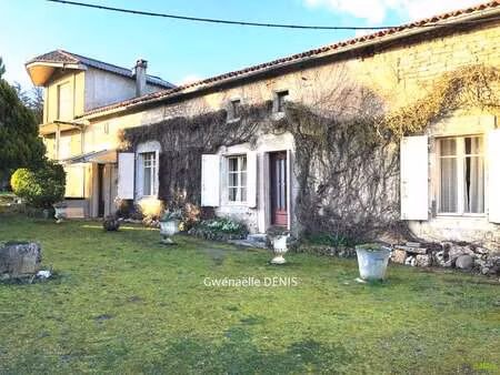 vente maison à ruffec (16700) : à vendre / 150m² ruffec