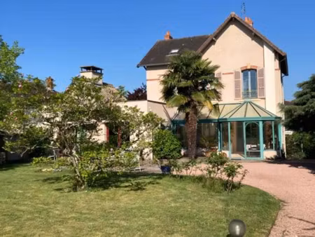 vente maison 9 pièces 208 m² paray-le-monial (71600)