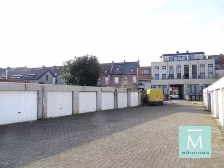 zeer gunstig gelegen garagebox te koop in mechelen!