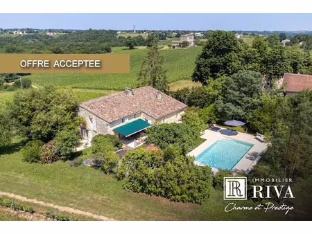 vente maison 8 pièces 250 m² à latresne (33360)  735 000 €