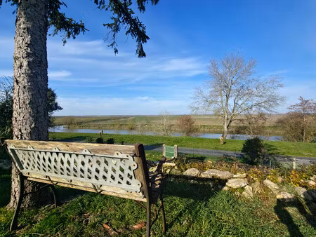 maison à vendre à vouillé-les-marais (85450) - vendée