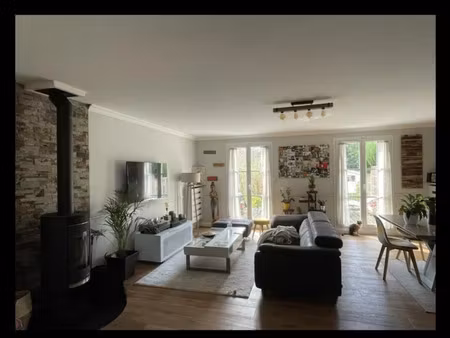 location meublée chambre 1 pièce 14 m² à igny (91430)  550 €