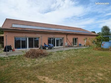 villa 9 pièces 280 m²