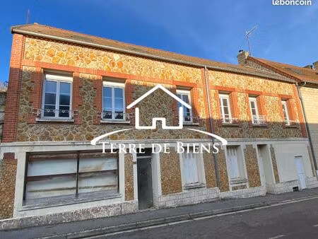 immeuble 262 m² fontenoy