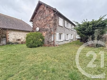 maison 6 pièces 155 m²