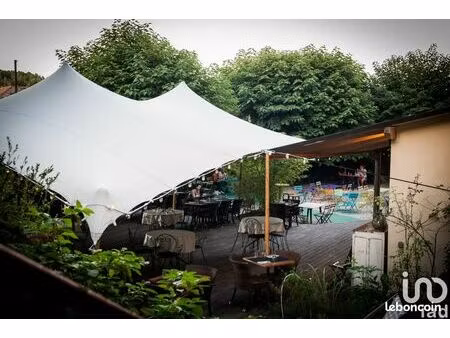 restaurant 300 m² joyeuse