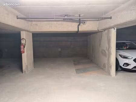 place de parking sécurisée – savigny-sur-orge