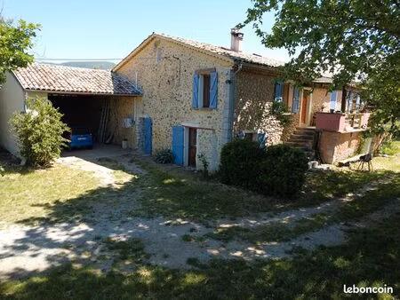 propriété 9 pièces 266 m²