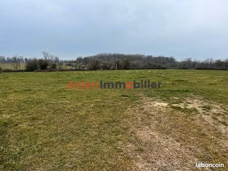 terrain 8730 m² faissault