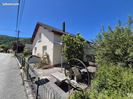 maison 6 pièces 126 m²