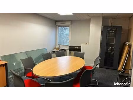 boutique 203 m² massy