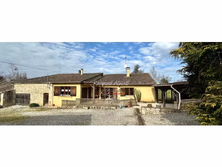 charmante maison traditionnelle en pierre de 3 chambres