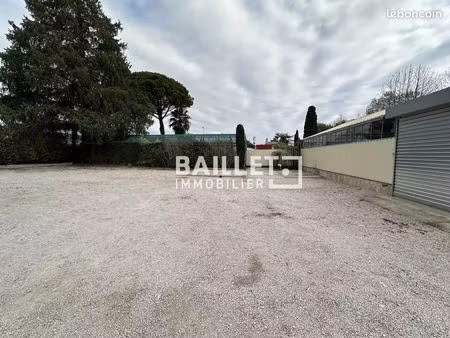 entrepôt 195 m² antibes