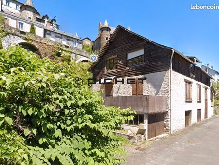 immeuble 6 pièces 259 m²