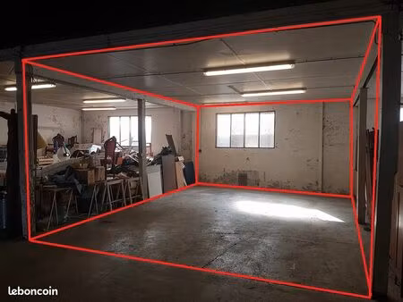box garage parking stockage garde meuble selfstockage container surface au sol 3m2 /5m2 / 