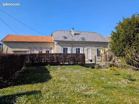 maison 6 pièces 171 m²