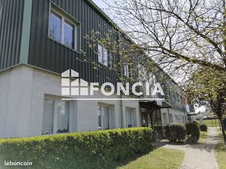 local commercial 97 m²