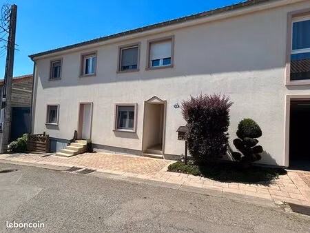 maison 7 pièces 274 m²