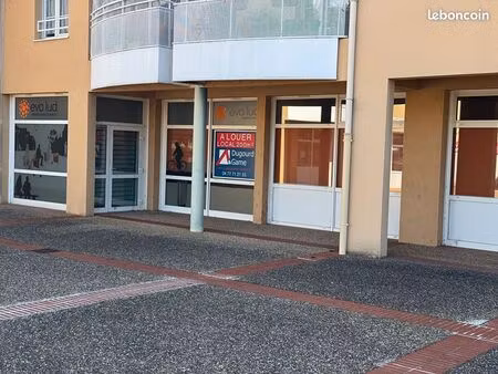 local commercial 199 m² pouilly sous charlieu