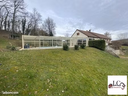 pavillon 6 pièces 145 m²