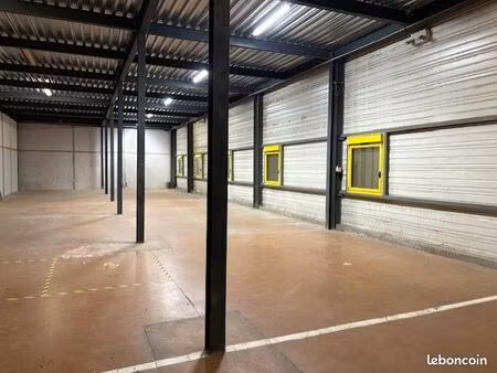 entrepôt 300 m² cournon-d'auvergne