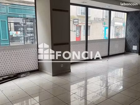 local commercial 90 m²