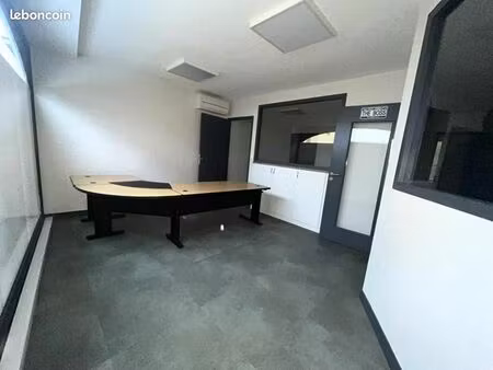 local commercial 68 m²