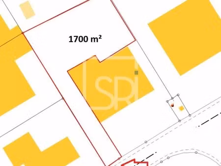 terrain 1 700 m² cournon d auvergne
