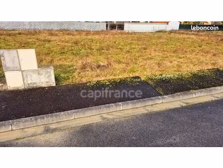 terrain 850 m² odos