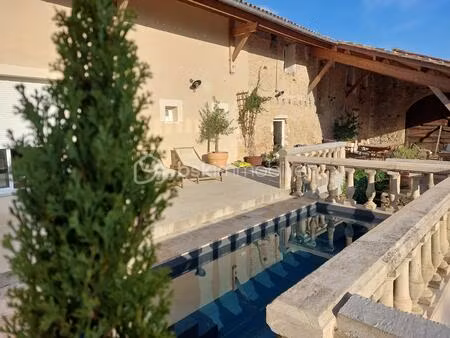 maison de 242 m² à bourdelles