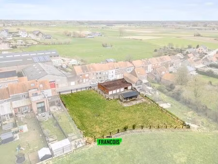 projet intéressant de terrain à heuvelland