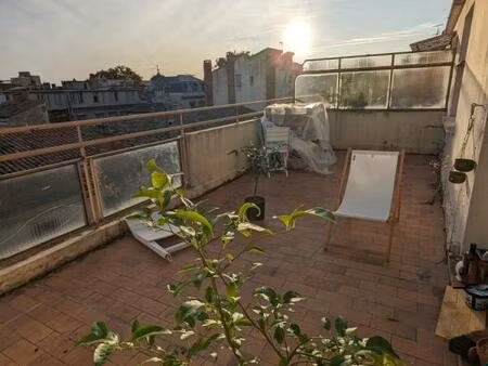 investissez pour l'avenir appartement t2 traversant avec belle terrasse est en vente en nu